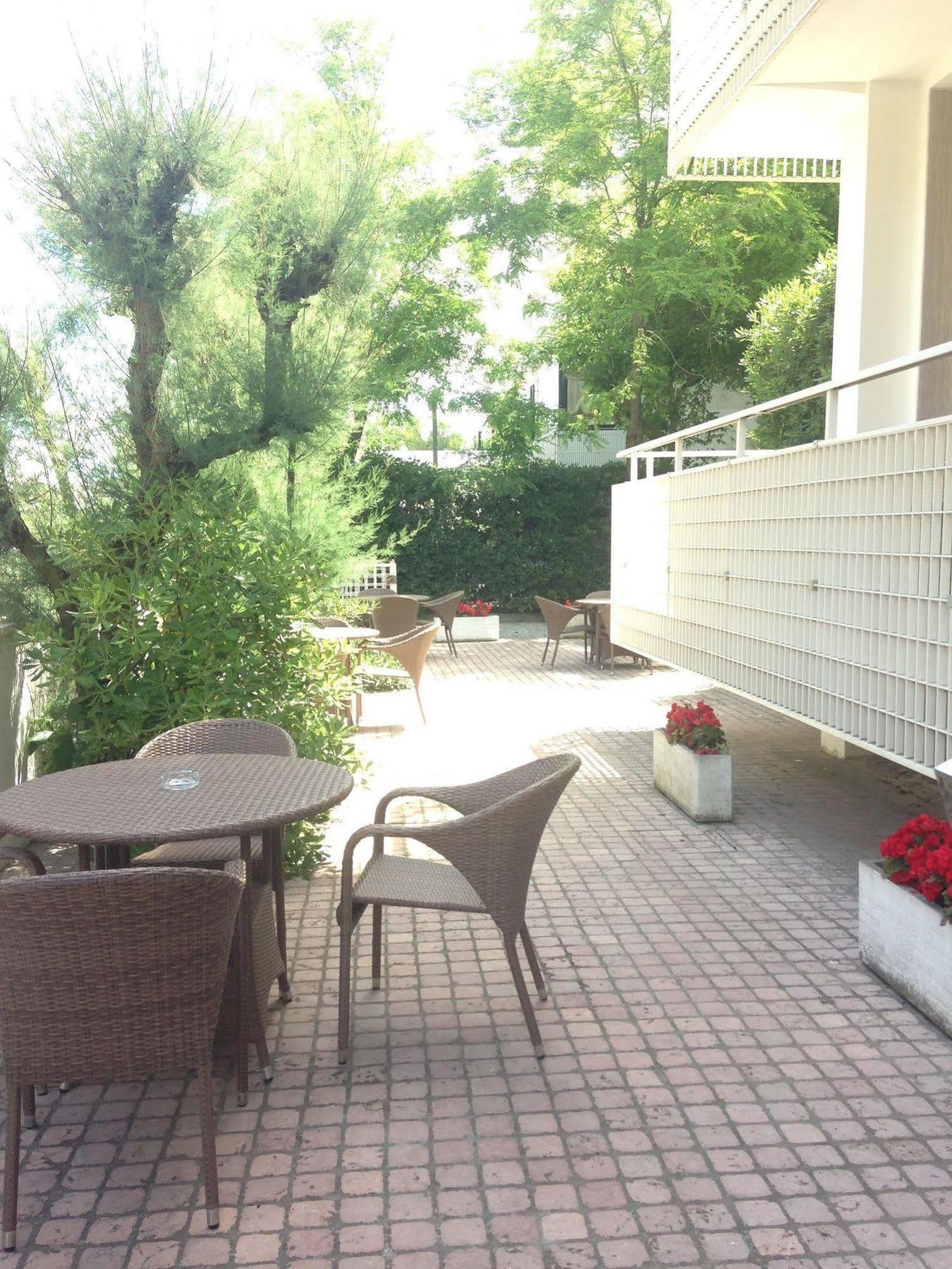 Fiorita Hotel